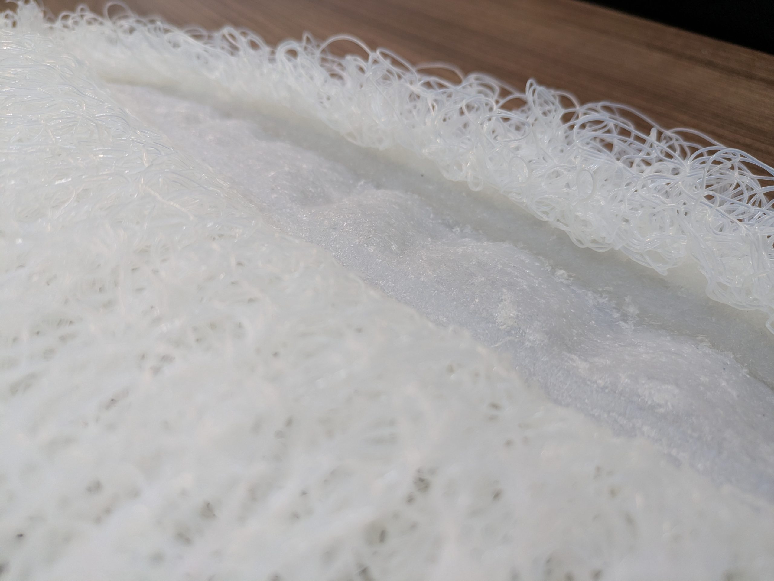 ブレスエアーの加工による不良成形の見本の一例